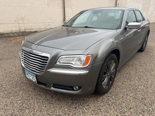 2011 Chrysler 300C Base
