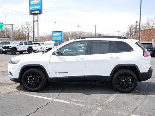 2023 Jeep Cherokee Altitude