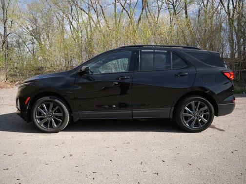 Mosaic Black Metallic 2023 Chevrolet Equinox AWD RS