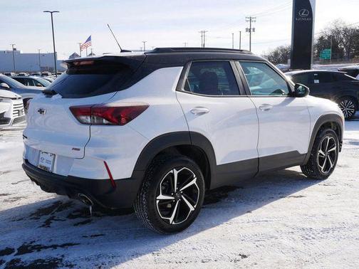 Iridescent Pearl Tricoat 2023 Chevrolet Trailblazer RS