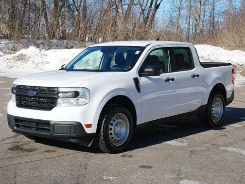 2022 Ford Maverick XL