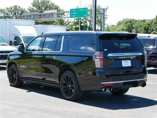 2021 Chevrolet Suburban 4WD High Country