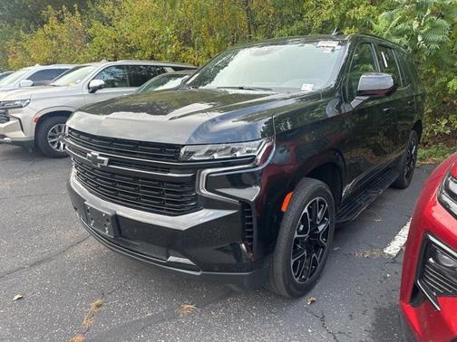 2023 Chevrolet Tahoe 4WD RST