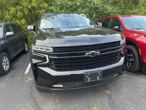 2023 Chevrolet Tahoe 4WD RST