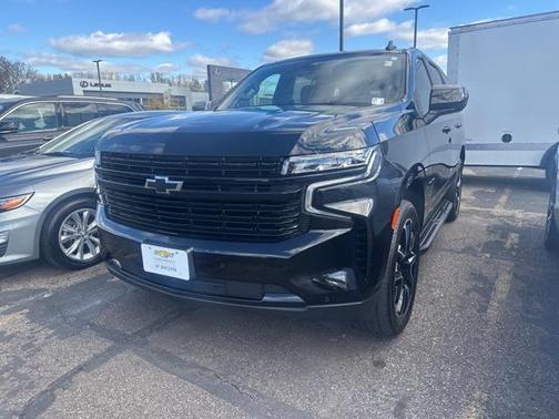 2023 Chevrolet Tahoe 4WD RST