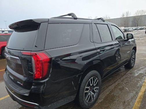 2024 GMC Yukon 4WD AT4