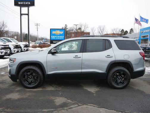 2023 GMC Acadia AWD AT4