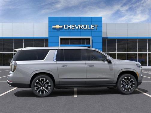 2025 Chevrolet Suburban 4WD High Country