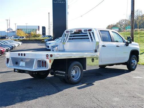 2025 Chevrolet Silverado 3500 WT