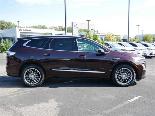 2023 Buick Enclave Avenir FWD