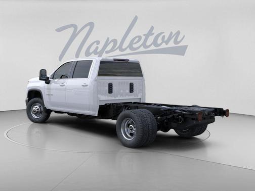 Summit White 2026 Chevrolet Silverado 3500 Work Truck