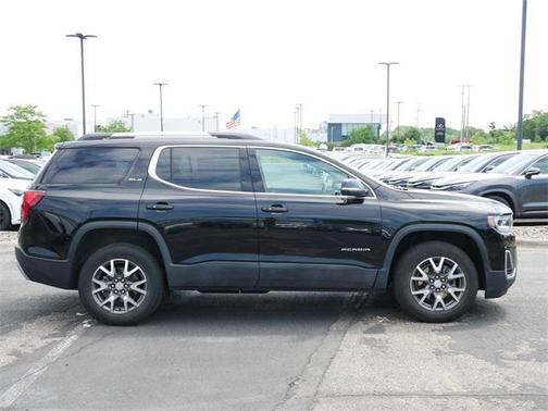 2022 GMC Acadia AWD SLE