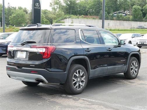 2022 GMC Acadia AWD SLE