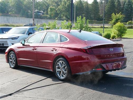 2023 Hyundai SONATA SEL