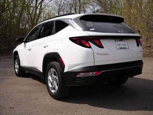 White Pearl 2024 Hyundai TUCSON SEL
