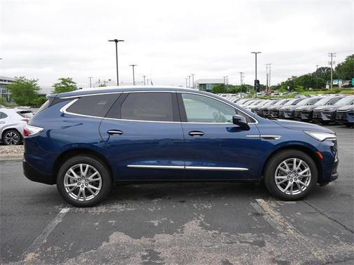 2023 Buick Enclave Essence AWD