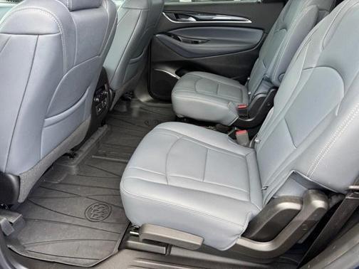 2023 Buick Enclave Essence AWD