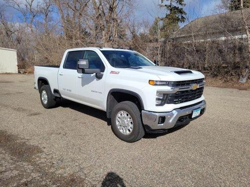 2025 Chevrolet Silverado 3500 LT