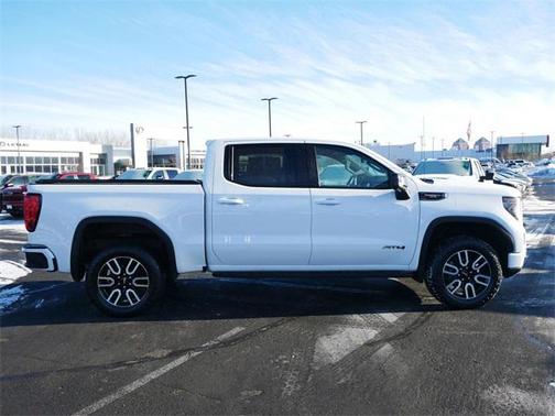 2022 GMC Sierra 1500 AT4