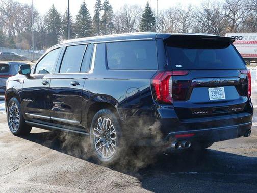 2023 GMC Yukon XL Denali Ultimate