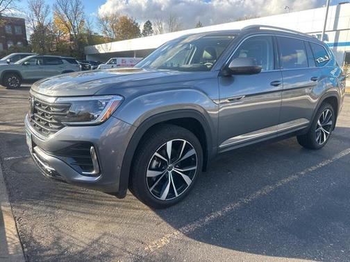 2024 Volkswagen Atlas 2.0T SEL Premium R-Line 4MOTION