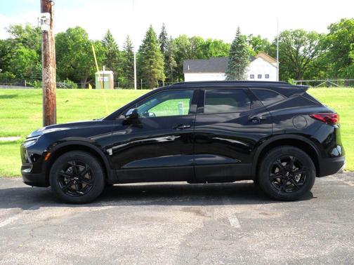 Black 2024 Chevrolet Blazer 2LT