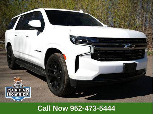 Summit White 2022 Chevrolet Suburban RST