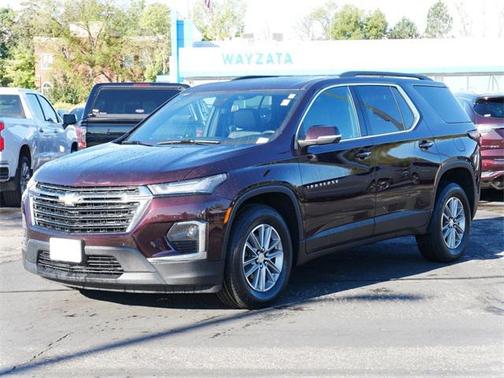 2023 Chevrolet Traverse LT Leather