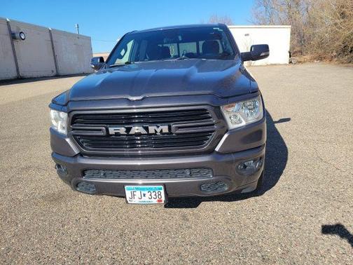 Granite Crystal Metallic Clearcoat 2019 RAM 1500 Big Horn