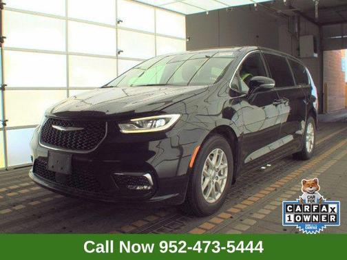 2025 Chrysler Pacifica L