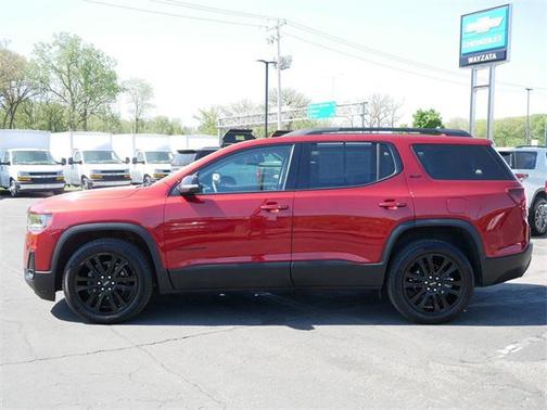 2023 GMC Acadia AWD SLT