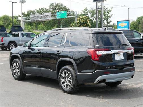 2022 GMC Acadia AWD SLE