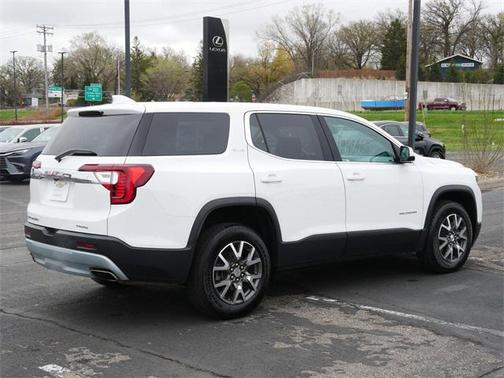 2022 GMC Acadia AWD SLE