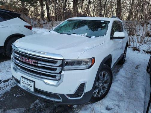 2023 GMC Acadia AWD SLT