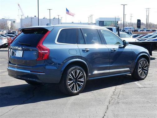 2025 Volvo XC90 Plug-In Hybrid T8 Plus 7-Seater