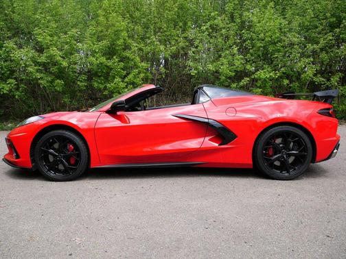 Torch Red 2022 Chevrolet Corvette Stingray w/3LT