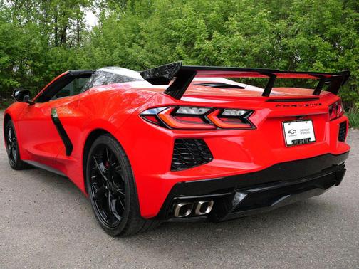 Torch Red 2022 Chevrolet Corvette Stingray w/3LT