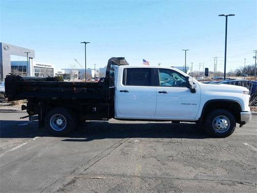 2025 Chevrolet Silverado 3500 WT
