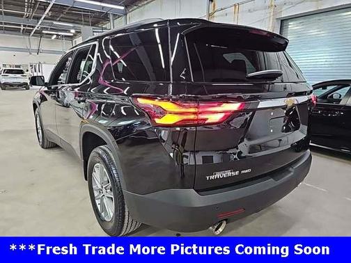 2022 Chevrolet Traverse LT Leather