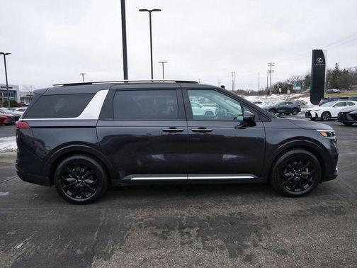 2022 Kia Carnival SX Prestige