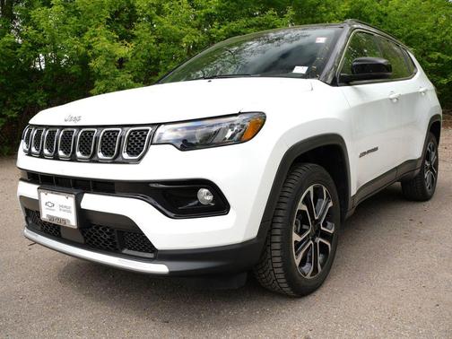 Bright White Clearcoat 2023 Jeep Compass Limited