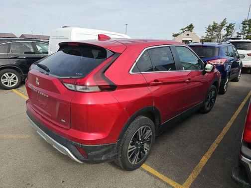 Red Diamond 2025 Mitsubishi Eclipse Cross SE