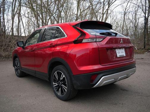 Red Diamond 2025 Mitsubishi Eclipse Cross SE