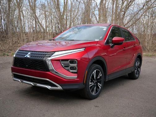 Red Diamond 2025 Mitsubishi Eclipse Cross SE