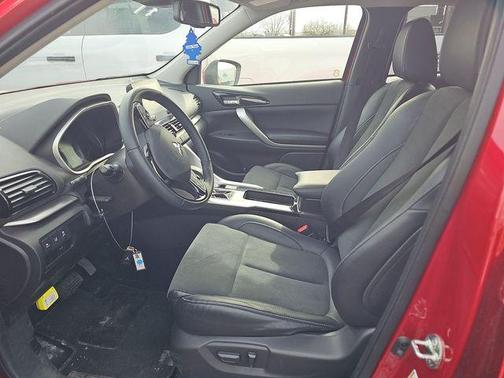 Red Diamond 2025 Mitsubishi Eclipse Cross SE