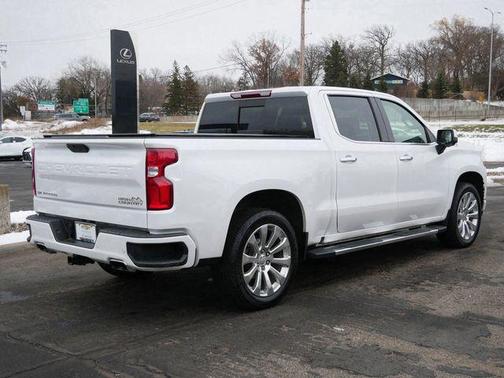 2022 Chevrolet Silverado 1500 High Country