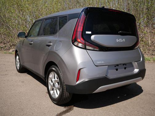 Steel Gray 2025 Kia Soul LX
