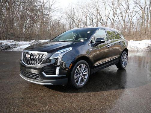 Stellar Black Metallic 2025 Cadillac XT5 Premium Luxury