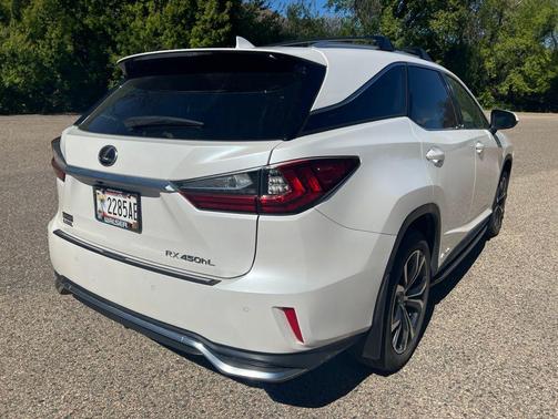 Eminent White Pearl 2019 Lexus RX 450h Base