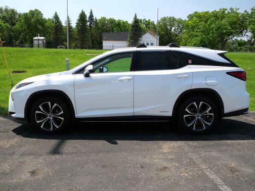 Eminent White Pearl 2019 Lexus RX 450h Base